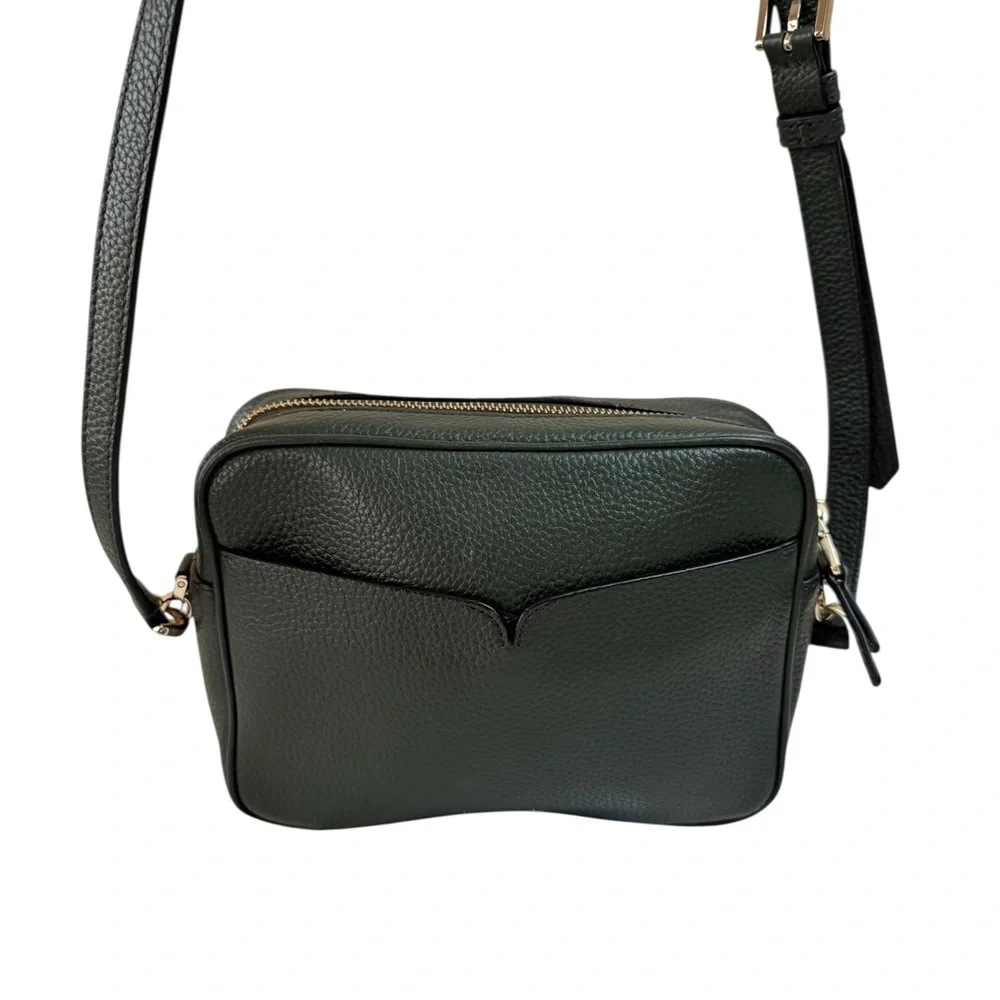Kate Spade New York Polly Medium‎ Green Camera Crossbody Bag Leather Minimalist